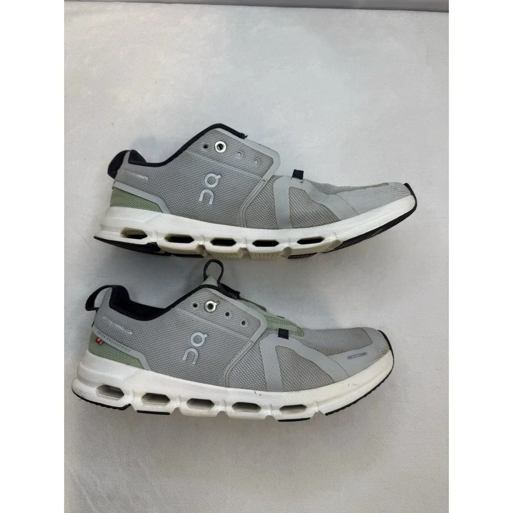 On Cloud Sky Kids Running Sneakers Youth 6.5 Glacier Sage Grey No Laces